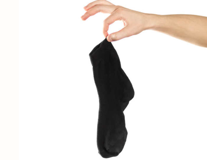 靴下を替えたところで（写真:iStock）