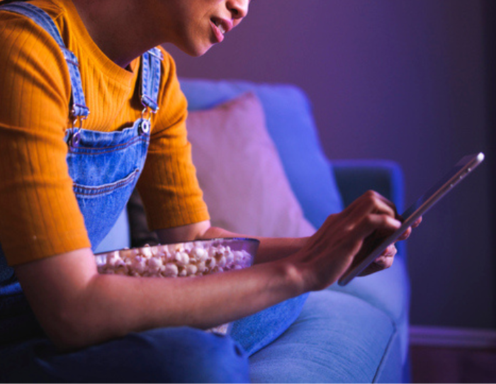 きっかけはYouTube（写真:iStock）