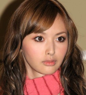 【10万いいね】鈴木えみ、20年前→現在の比較写真が“美しすぎる”と絶賛「変わらなすぎ！」「今の方が可愛い説まである」