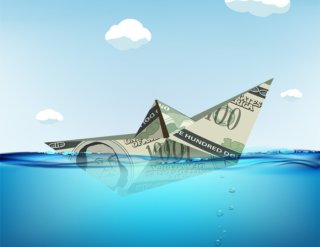 夏休み目前! 旅行で失敗したこと、2位は「移動」問題。老体に“夜行バス”はもう無理~