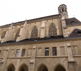 修道院を見学（写真:iStock）