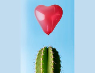 違うのに～！ 彼氏に「浮気」を疑われた5人の体験談。首元のこれ、キスマークに見えちゃうの？