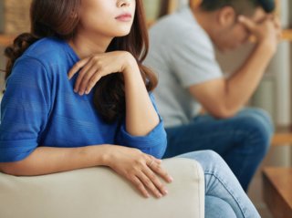 「人生設計が狂いました」妊活に失敗した妻、浪費家の夫といる意味が見いだせない。離婚願望が強くなる日々