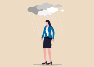 大好きなテレビ鑑賞中、ふと襲われた「不安感」はなんだ? 更年期、不調の新フェーズに突入か