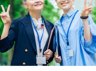 賛成or反対？ 職場にいる“2世社員”への本音。本人的には「バレたくない」ってなんで？