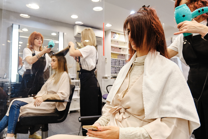 切磋琢磨する仲だったのに（写真:iStock）