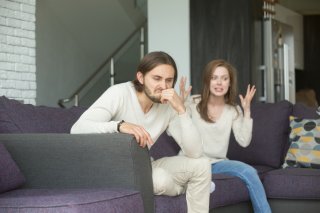 妻の「専業主夫になれ」にウンザリ。罵倒にメンタル崩壊寸前の47歳夫、家事は手抜きのくせに…とため息