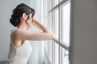 月経不調はストレスで悪化する? “脳疲労”と生理痛を軽くするセルフケア【専門医監修】