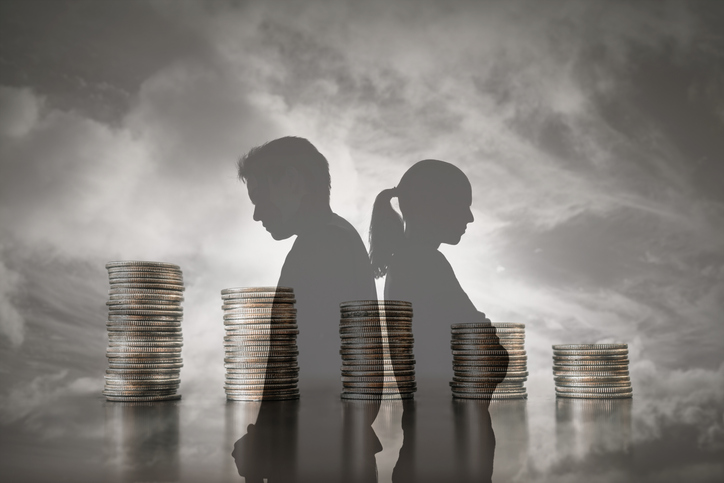 物価高がのしかかる（写真:iStock）