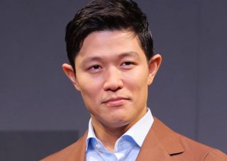 スキャンダル無縁!鈴木亮平が初期に演じた「クセ強キャラ」 4選。もっと評価されるべき“異彩を放った”役も
