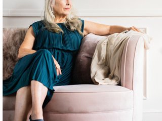 「君が出ていけば?」に絶句…前妻と比べられる45歳新妻の苦悩。地主の息子と離婚か、それとも我慢か