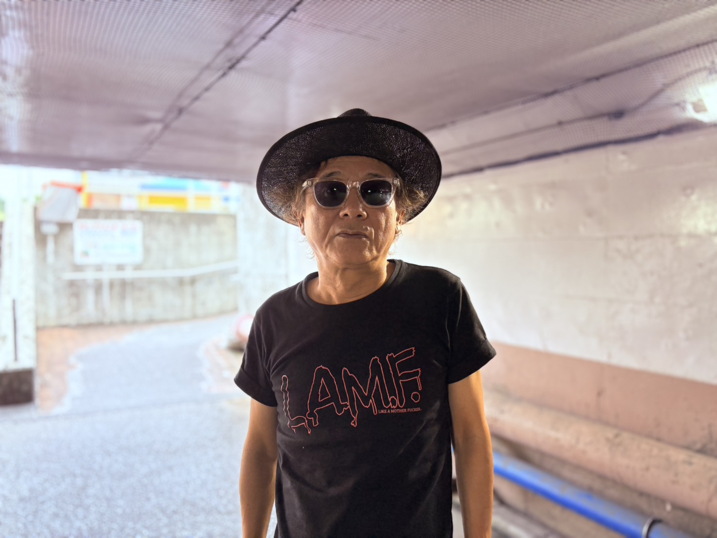 アナログ人間には厳しい世の中に…（C）コクハク