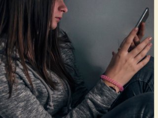 話したいことがある（写真:iStock）