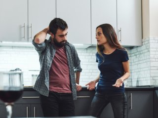 決断してよ（写真:iStock）