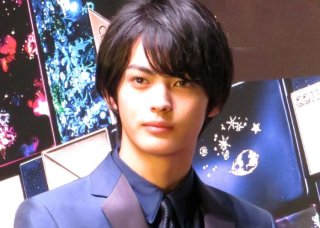 ああ、日曜は悩ましい。神尾楓珠の胸キュンか、及川光博のほっこりか…どっちのドラマをリアタイすべき？