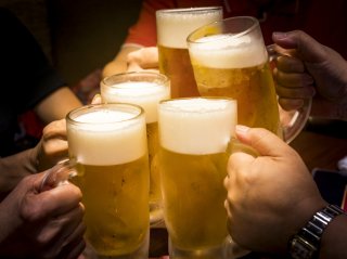 「一緒に行く？」にドキッ。忘年会は恋のチャンス？ キュン♡が始まったエピソード4選