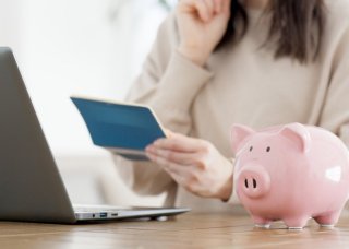 夫より稼いでるのに…姑に働くことを反対されています。どう反論すべき?(32歳、会社員)